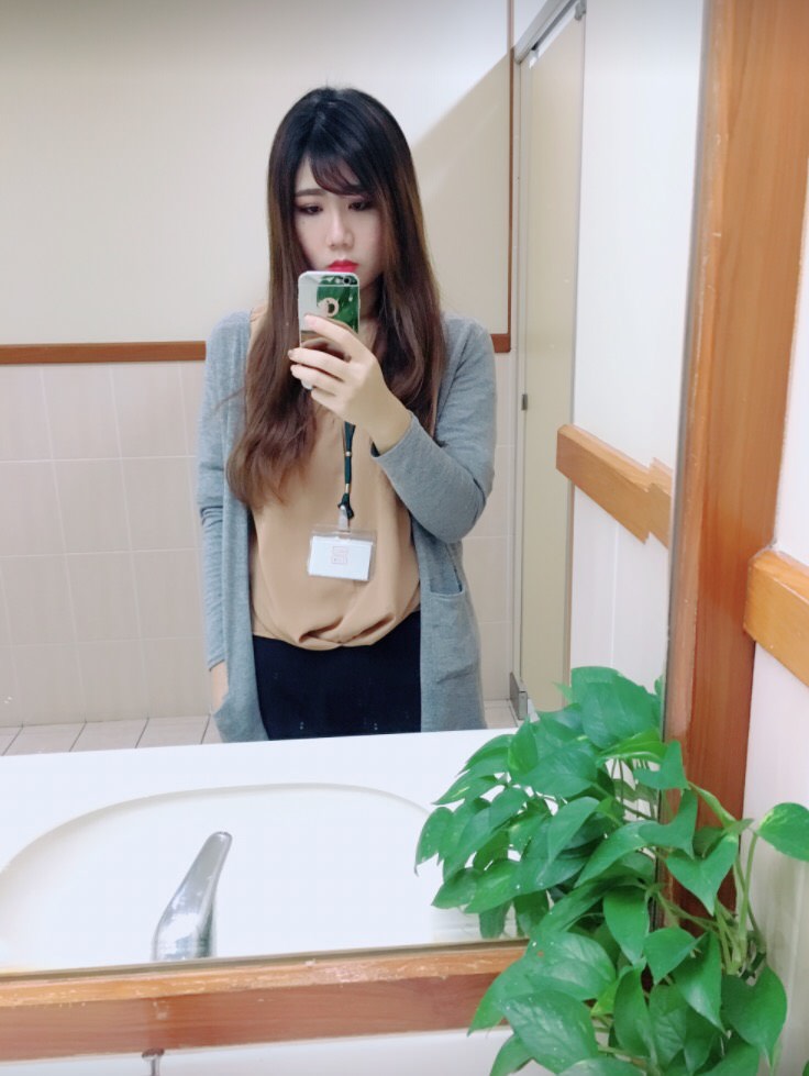 120公斤肉肉女「10個月大減60公斤」化身正妹！自嘲瘦身秘訣「像在吃鳥飼料」網友超佩服