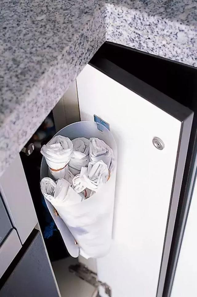  15個「解決家裡亂糟糟」的收納小技巧       每一個都「不花大錢好上手」超適合懶人