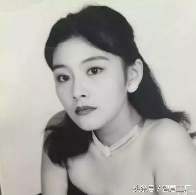 當年我媽是女神！網友曬出「爸媽零修圖年輕舊照」　張張驚艷「神顏值贏過一堆明星」爸爸根本郭富城