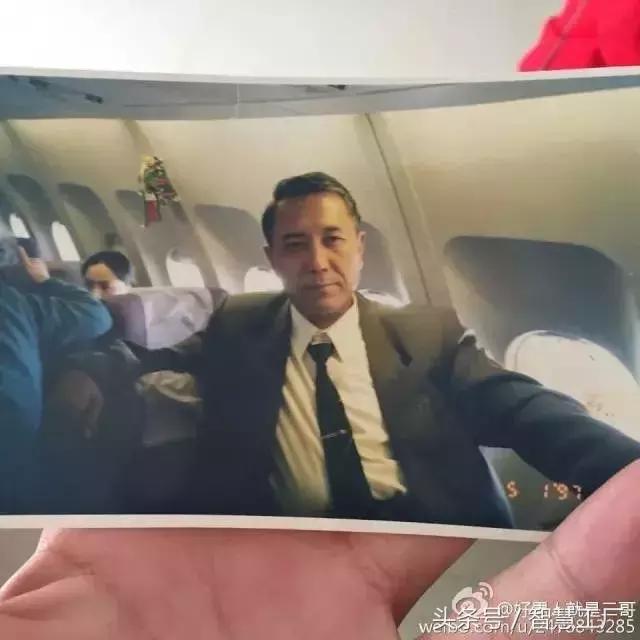 當年我媽是女神！網友曬出「爸媽零修圖年輕舊照」　張張驚艷「神顏值贏過一堆明星」爸爸根本郭富城