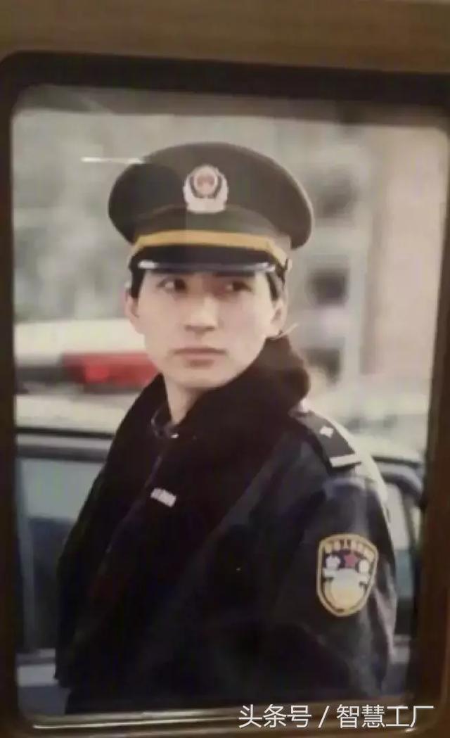 當年我媽是女神！網友曬出「爸媽零修圖年輕舊照」　張張驚艷「神顏值贏過一堆明星」爸爸根本郭富城