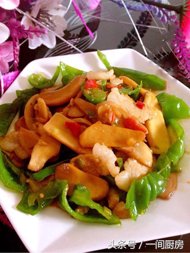 「杏鮑菇」這樣炒超級下飯，一上桌盤子就空了，比吃大魚大肉還滿足！