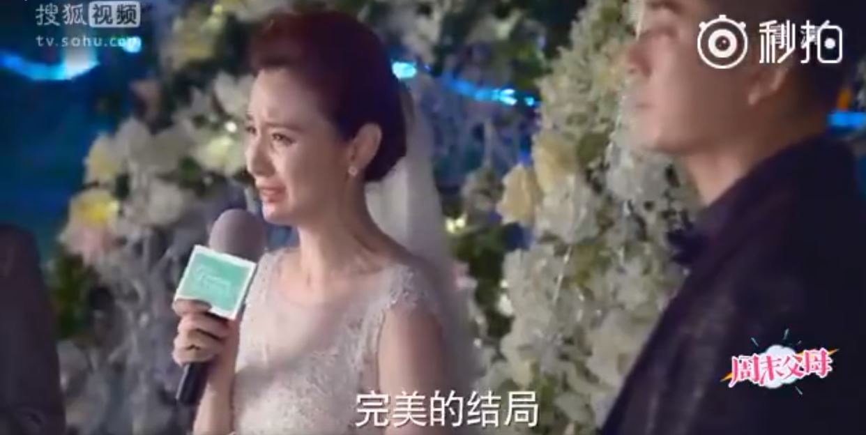 新娘找親朋好友參加自己的「離婚典禮」，舞台上對前夫說的「一番話」讓全場淚崩！