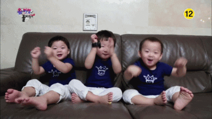 韓國超人氣「三胞胎」長大了！消失2年「超可愛→帥到爆」讓網友心又融化了！