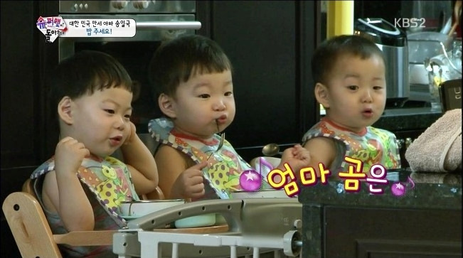 韓國超人氣「三胞胎」長大了！消失2年「超可愛→帥到爆」讓網友心又融化了！