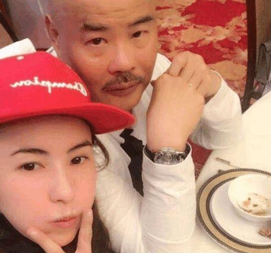 張柏芝直播卻被問「王菲是不是好媽媽」？以為會拒答沒想到「她說了一句話」讓人超意外！