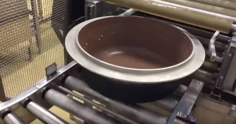 原來「超商便當」這樣來的！全程機器操作「生米→滿滿配料便當」網友驚呼：難怪那麼貴！