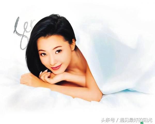 女星婚後「和婆婆關係」是怎樣的？「她」結婚前夕婆婆才知道「媳婦是大明星」！