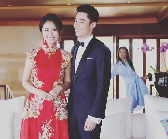 林心如終於首次曬「女兒正面照」超可愛，粉絲直呼：這不是小時候的林心如嗎？