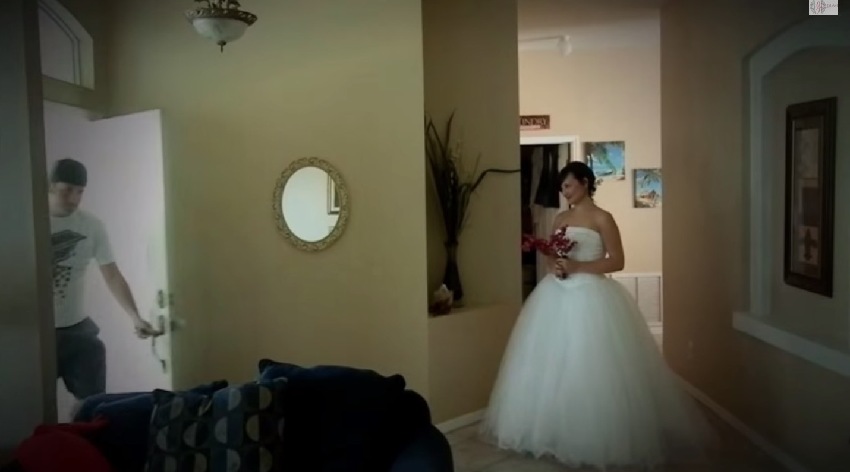 老公沒空慶祝結婚週年！她偷穿上「7年前婚紗」在家等　當老公「一進門最真摯反應」全網淚崩