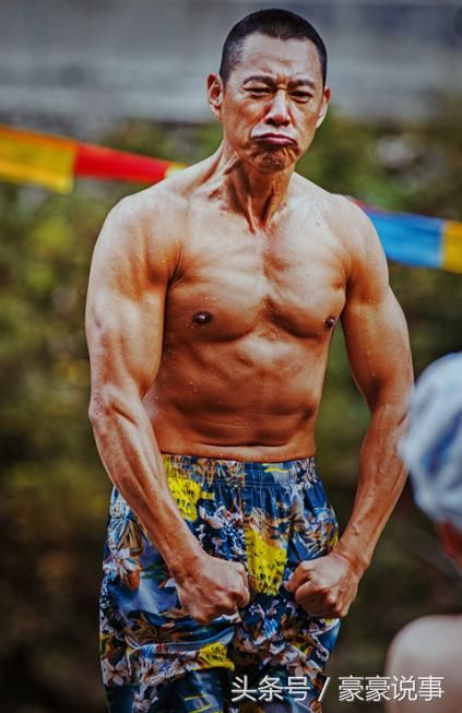 明星也怕老婆？演藝圈「妻管嚴」男星：他「晚上十點必須到家」、他「慘被前妻燙數個煙疤」！