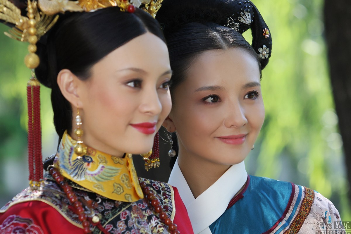 嫁豪門卻「從不炫富」的4位女星！老公都是總裁、「她」更被稱嫁入豪門的模範！