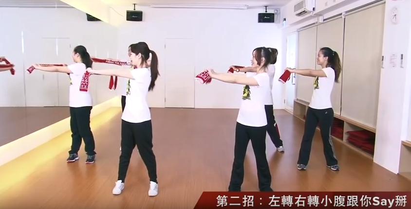 每天做一輪「去油解膩毛巾操」，做完還可以直接擦擦汗，不怕風吹感冒！