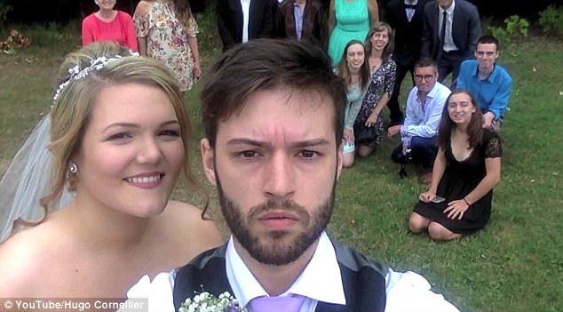 他從12歲「天天自拍一張臭臉照」　9年後「最後一張終於笑了」感動千萬網友：愛的力量❤