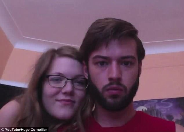 他從12歲「天天自拍一張臭臉照」　9年後「最後一張終於笑了」感動千萬網友：愛的力量❤