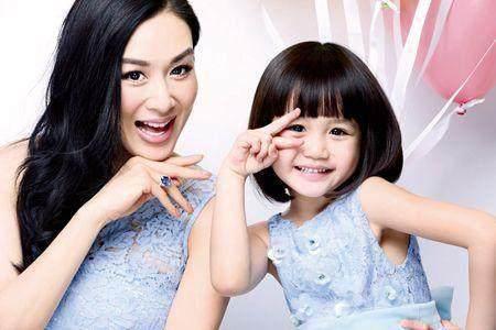 當年「港片女神們」美貌後繼有人？「邱淑貞」女兒被譽最美星二代、「她」的女兒卻讓網友感慨...