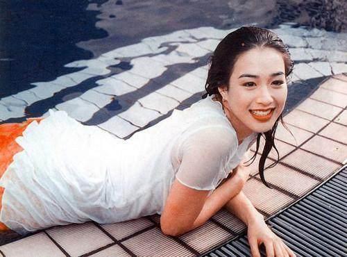 當年「港片女神們」美貌後繼有人？「邱淑貞」女兒被譽最美星二代、「她」的女兒卻讓網友感慨...