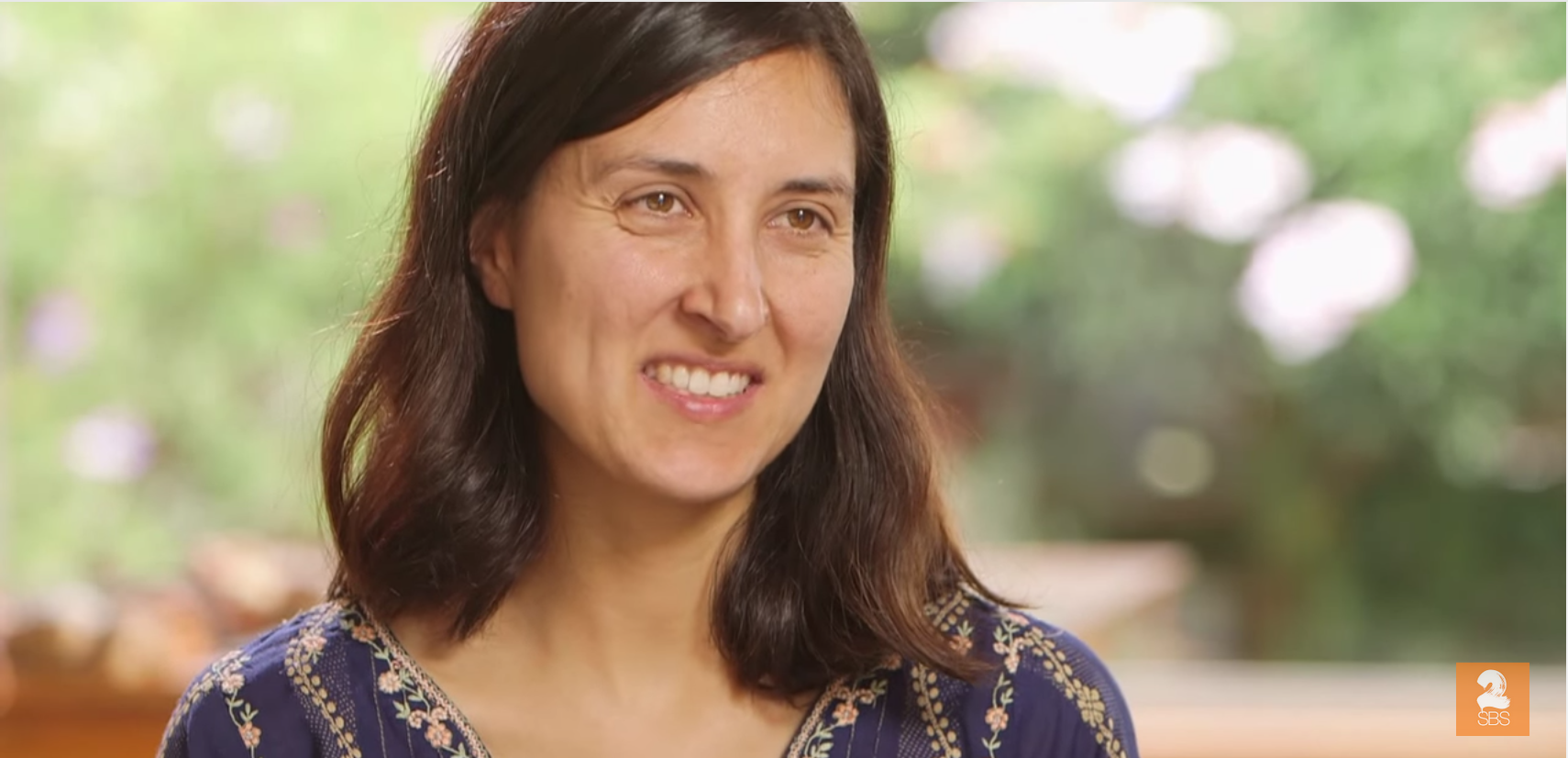 媽媽看不下去「芭比太漂亮」動手怒卸妝！沒想到幫娃娃「換上素服後...」網友讚爆搶著想買！