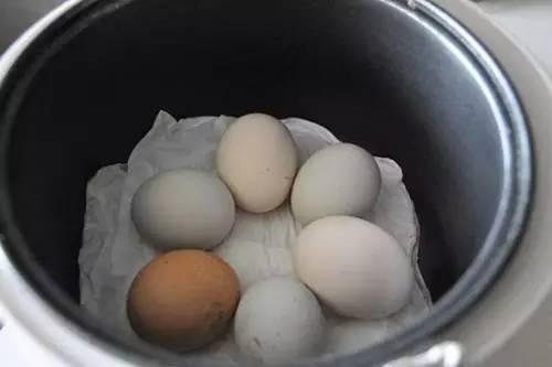原來「蒸蛋」時我們少放了一樣東西！難怪「餐廳的蒸蛋」又香又滑