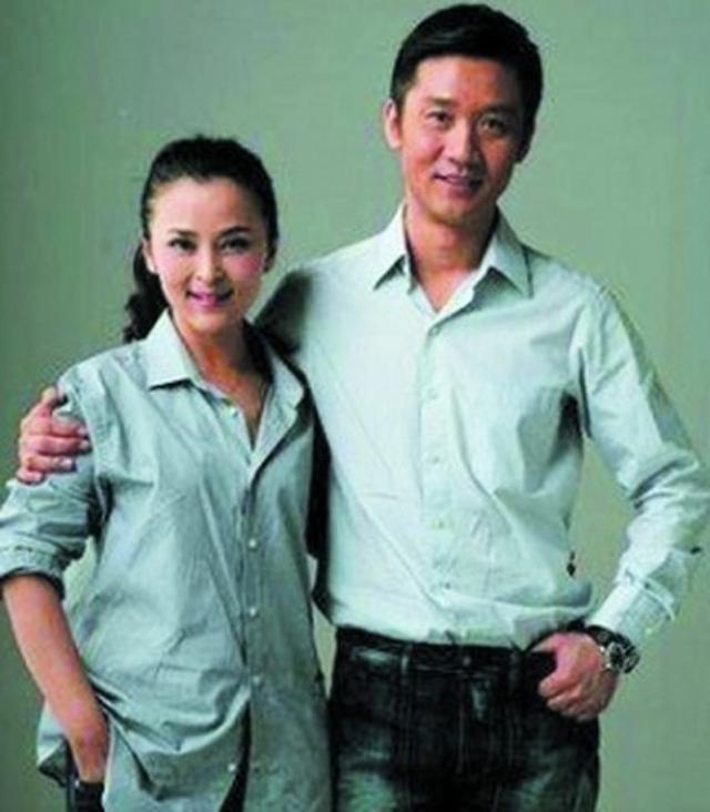 還記得瓊瑤劇《青青河邊草》的她嗎？為愛隱退「丈夫卻移情別戀」離婚收場，單親養大兒子如今...