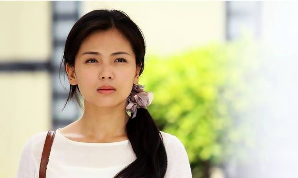 奉父母之命結了婚，婚後「嫌老婆長得醜」我3年都在外地；辭職後回家一看...我痛罵自己禽獸不如！