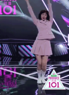 小李飛刀焦恩俊「超美女兒」現身選秀全場尖叫，想不到她一跳起舞...更是驚豔眾人！