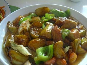 做茄子有「絕招」，不吸油不發黑，再也不用吃得油膩膩了！
