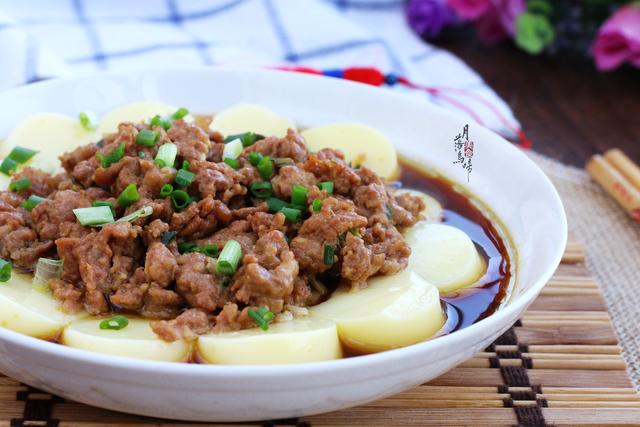 超好吃「肉末玉子豆腐」，蒸一蒸10分鐘就上桌，下班回家晚也不怕！