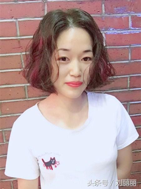 2019「新燙髪20款」，款款洋氣又滿意，美得就像一幅畫！非常適合最親愛的媽媽~