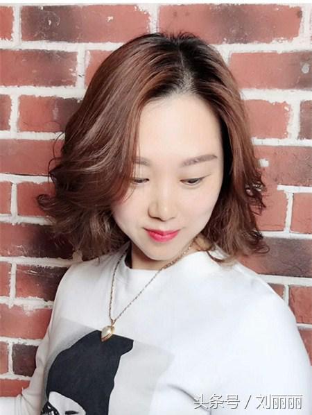 2019「新燙髪20款」，款款洋氣又滿意，美得就像一幅畫！非常適合最親愛的媽媽~