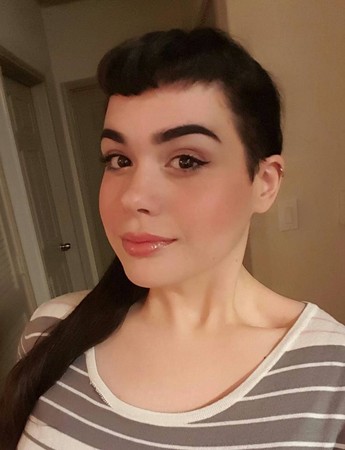 棉花糖女孩「為愛甩肉近200公斤」超艱辛！瘦下來長相「激似奧黛莉赫本」卻和男友分手