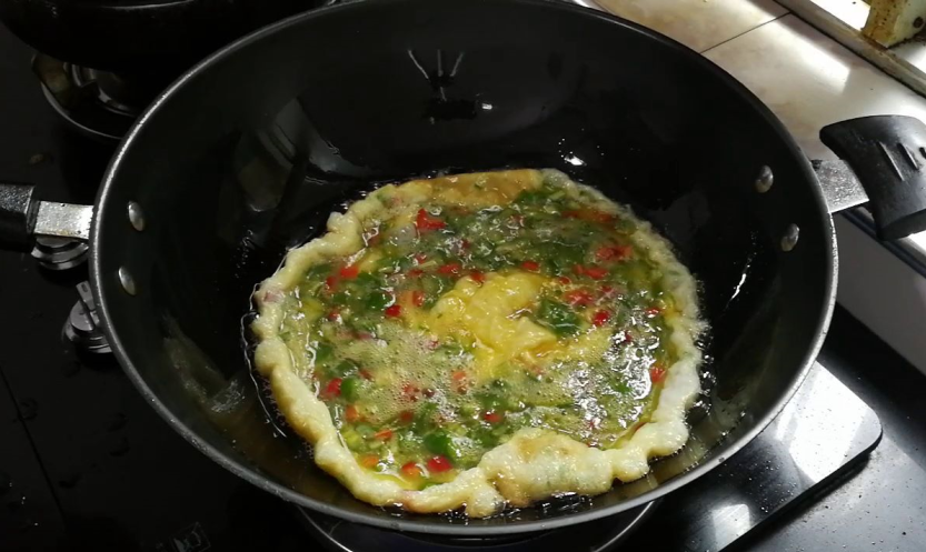 退休飯店大廚教你一個雞蛋新吃法，上桌一分鐘不到就被吃完