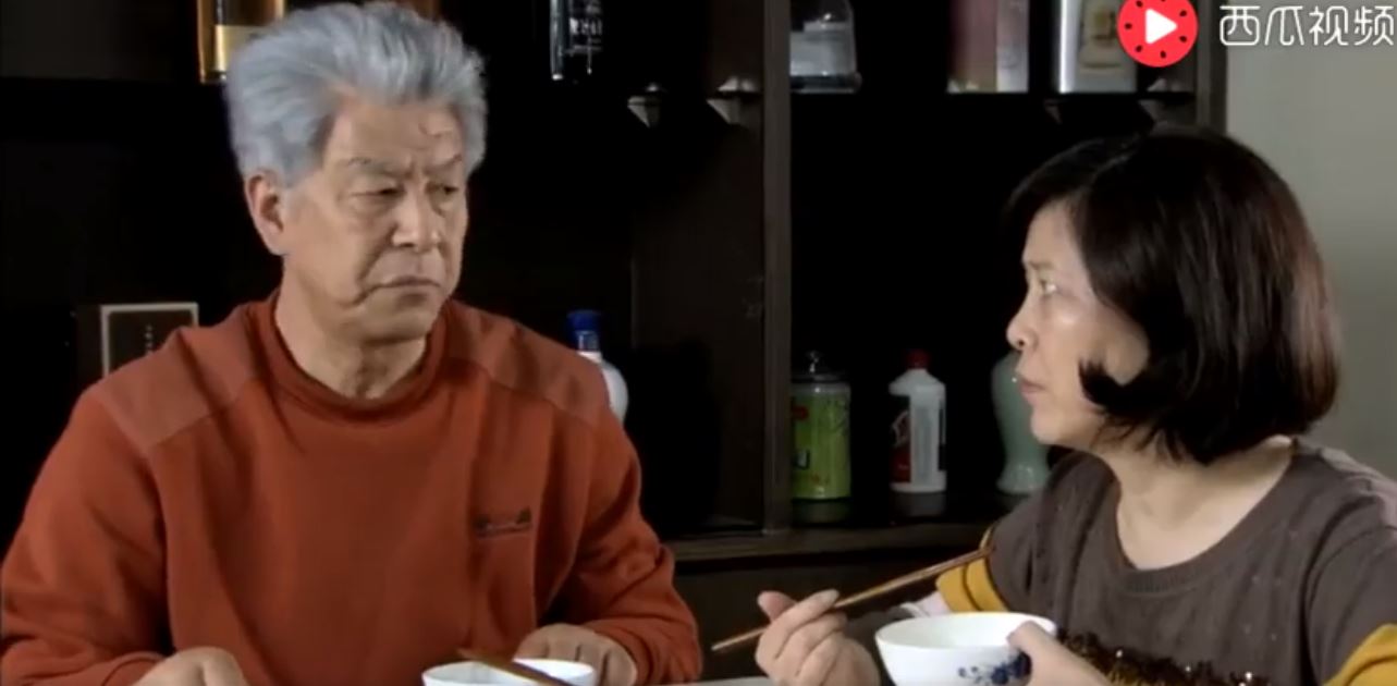 媳婦辛苦管錢卻「被公公罵敗家」！她霸氣「神回覆」讓公公瞬間啞口無言惱怒
