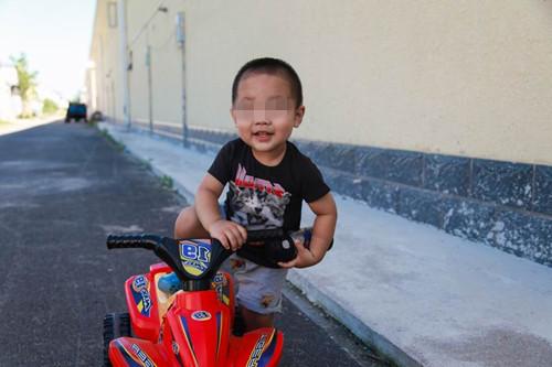 6歲孫子「嫌棄鄉下奶奶」要她吃剩飯！「媳婦的做法」讓婆婆忍不住低頭垂淚