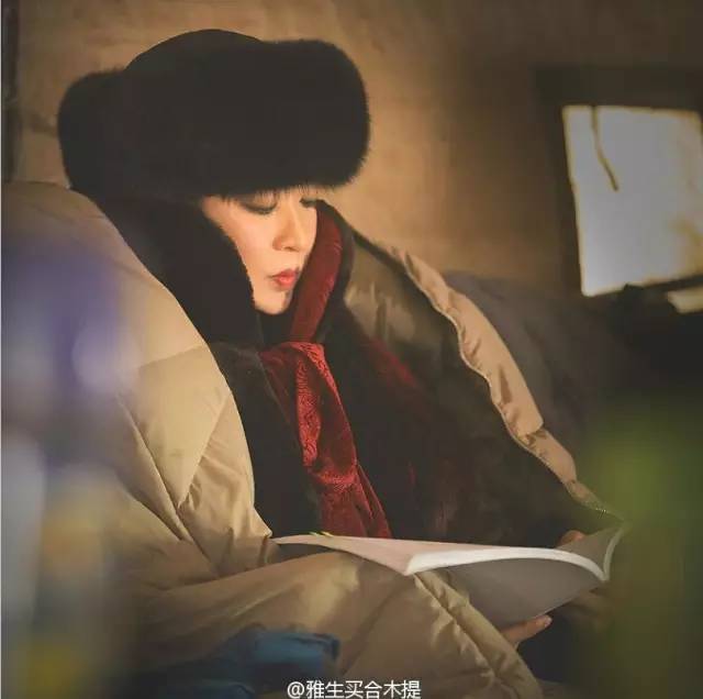 從舞者、演員、到最紅主持人！她23歲娶妻「28歲從男身變女人」　如今53歲「嫁德國老公」超幸福