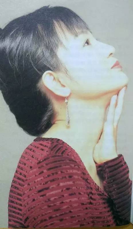 永遠的歌后！鳳飛飛「每次唱《掌聲響起》」為何泣不成聲　「憶起此生摯愛」情難控制訴思念