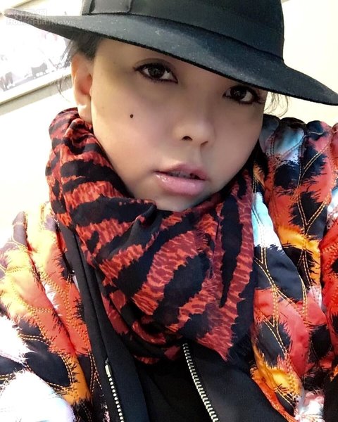賺錢全給家人！台灣歌后「砸上億買新店孝親宅」被群山環繞　一打開門驚嘆：找到像台東的家