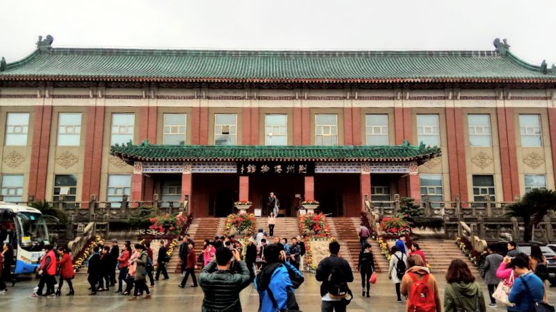 世界最高關公聖像！「耗資15億、青銅1200噸」  光大刀就70公尺長，走進「內部」驚現另一個世界