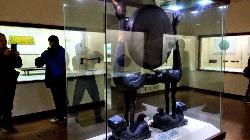 世界最高關公聖像！「耗資15億、青銅1200噸」  光大刀就70公尺長，走進「內部」驚現另一個世界