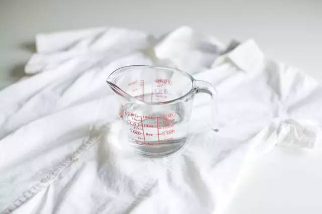 衣服不管染上什麼，用一招就能洗掉，太實用了