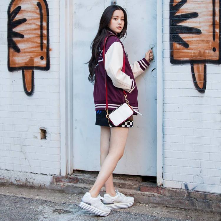 也是學霸！歐陽娣娣「不用考試就錄取」美國高校　14歲的她「追隨姊姊的腳步」