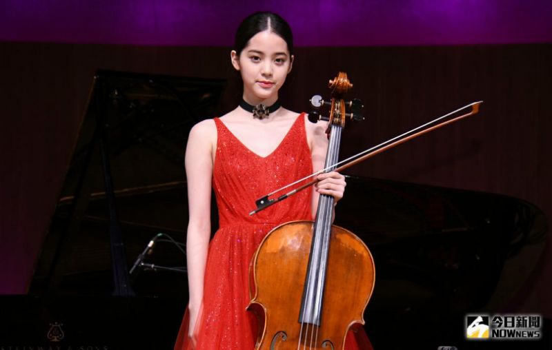 也是學霸！歐陽娣娣「不用考試就錄取」美國高校　14歲的她「追隨姊姊的腳步」