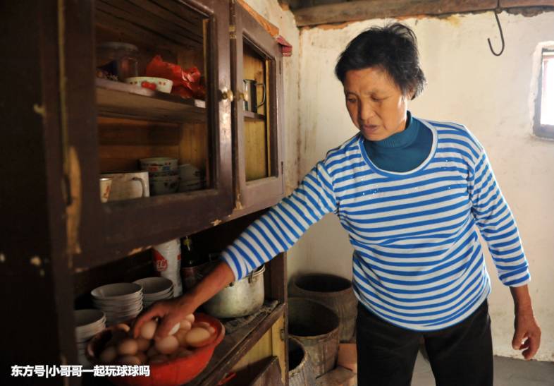 71歲女婿「照顧102歲岳母」34年如一日　不忘「丈母娘當年恩情」視如親媽