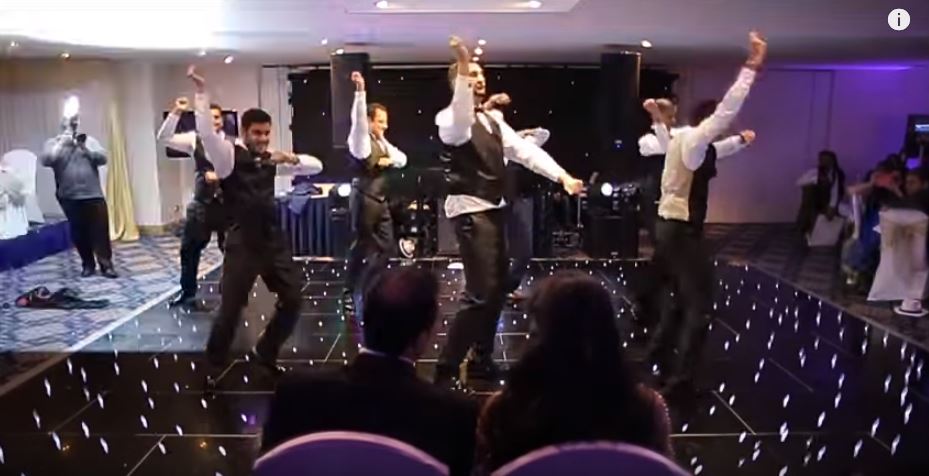 唯一掌上明珠出嫁...7兄弟合跳《獅子王》群舞嗨翻　以為沒了「突然拉新娘到中間」當場淚崩