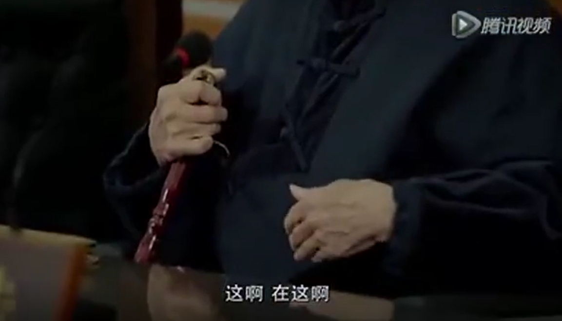 老母親流淚與3兒子打官司！「你們欠著我9個月的房租」兒子聽完慚愧不已