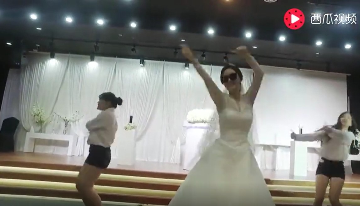 地表最嗨電音婚禮！超動感新娘「大秀舞技」　下秒放出大絕招全場熱血沸騰 