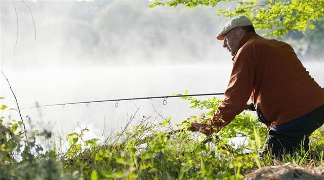 50、60歲以後，該停止做這8件事了（句句入心）