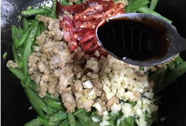 「四季豆」好吃卻難煮，教你一招  四季豆怎麼炒都好吃