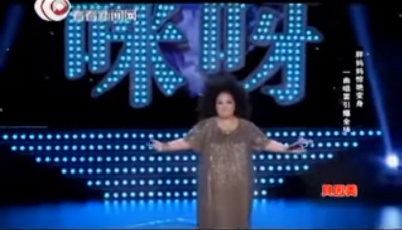 我原住民我驕傲！台灣碧昂絲「白天拉拔5孩子、夜間做清潔員」　淚勸：不要太早走入婚姻