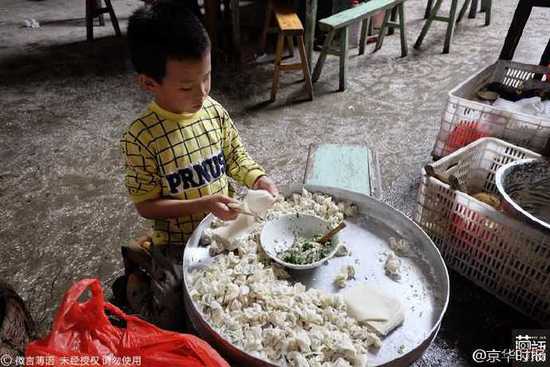 10歲神童！日包萬顆餛飩助爺奶 節目驚喜見父母淚崩